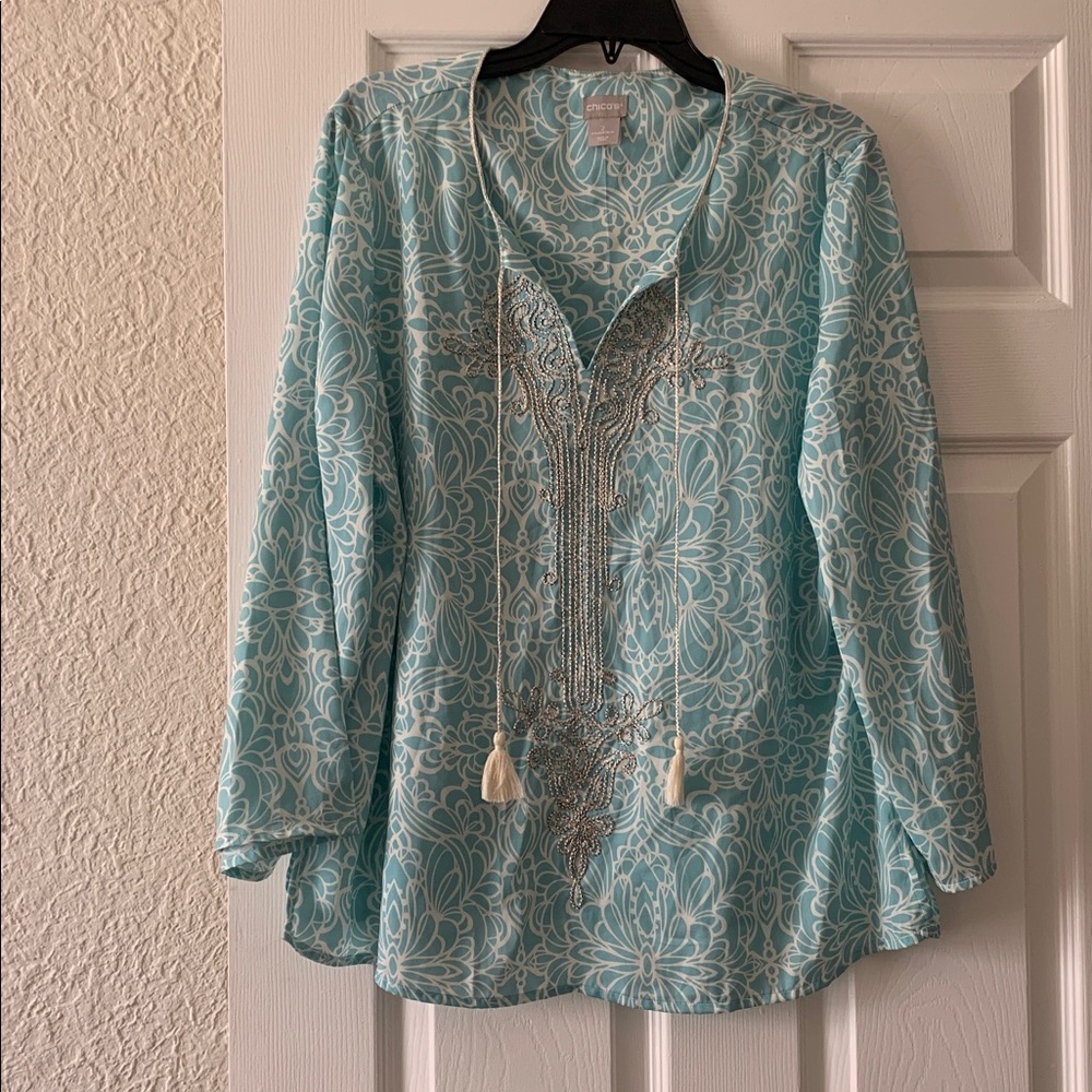 Chico's Women’s Aqua and White Printed Beaded Tunic Blouse Size 12/14
